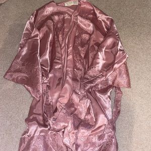 90’s Vintage Victoria’s secret Robe